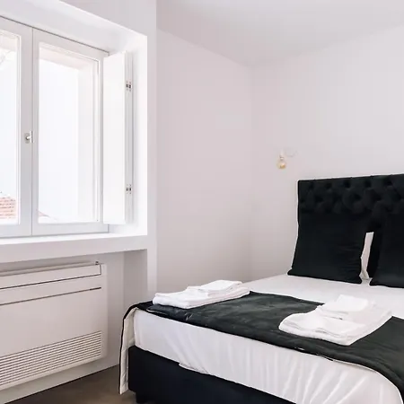 Apartment Stays Rossio